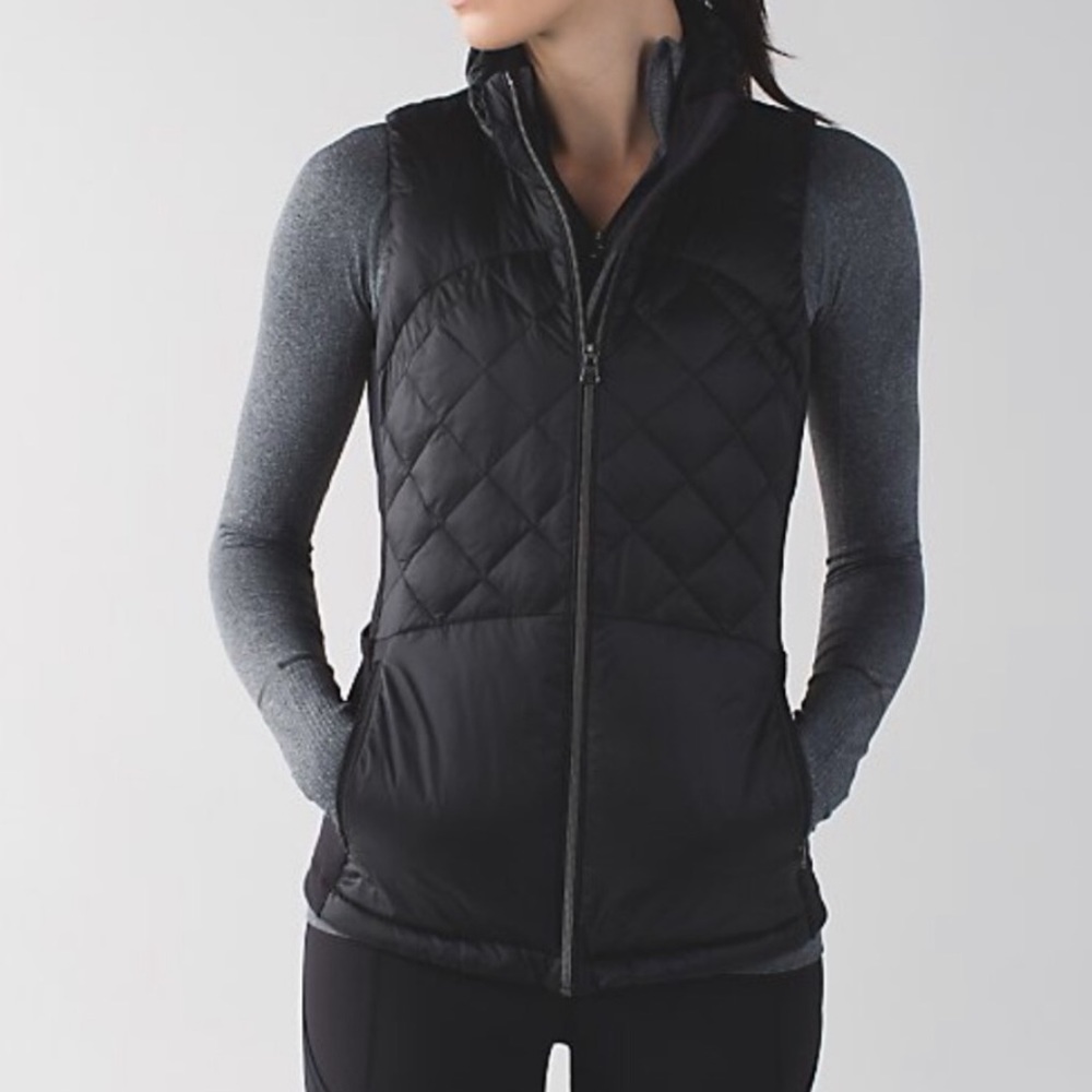 Lululemon Down For A Run Vest Reflective 2 Black - Picture 9 of 14